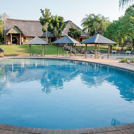 Aan De Vliet Holiday Resort ヘイジービュー エクステリア 写真