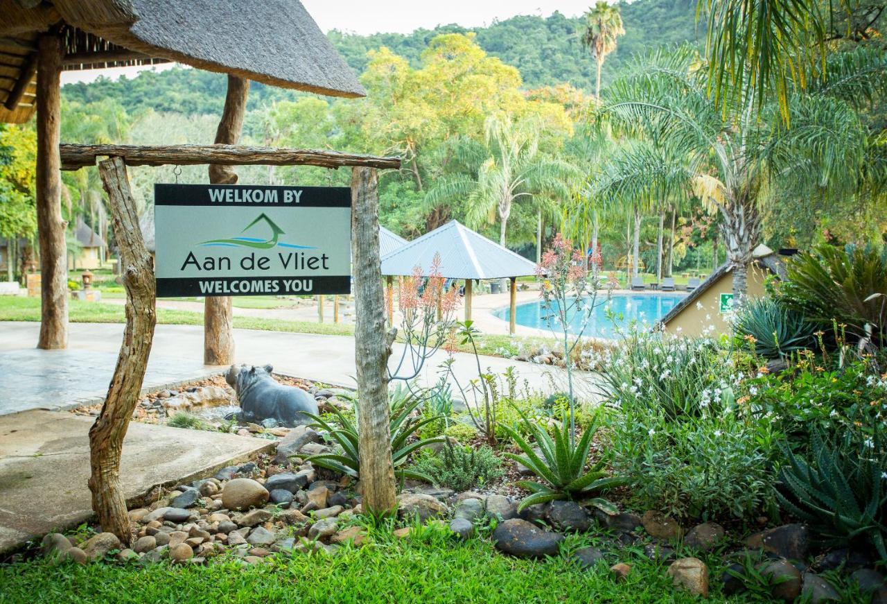 Aan De Vliet Holiday Resort ヘイジービュー エクステリア 写真