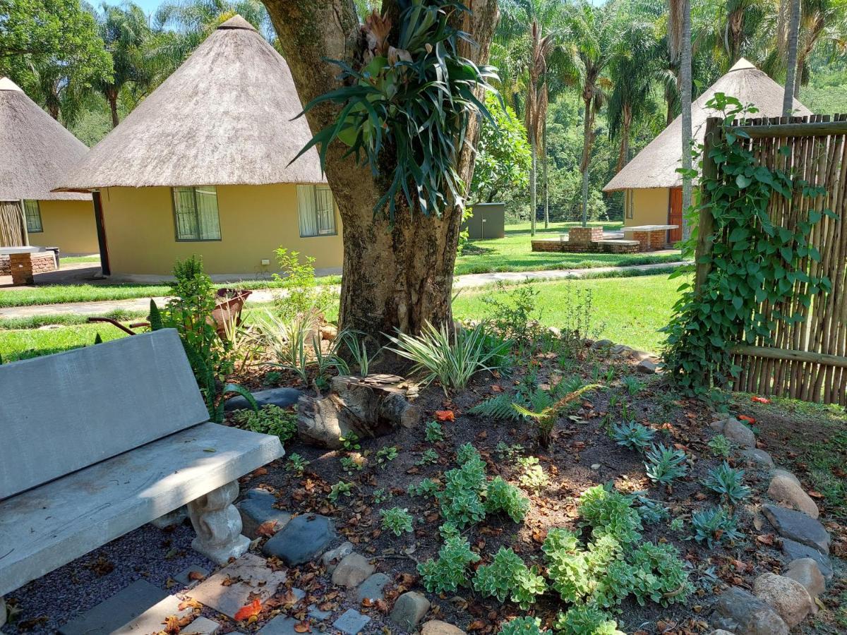 Aan De Vliet Holiday Resort ヘイジービュー エクステリア 写真