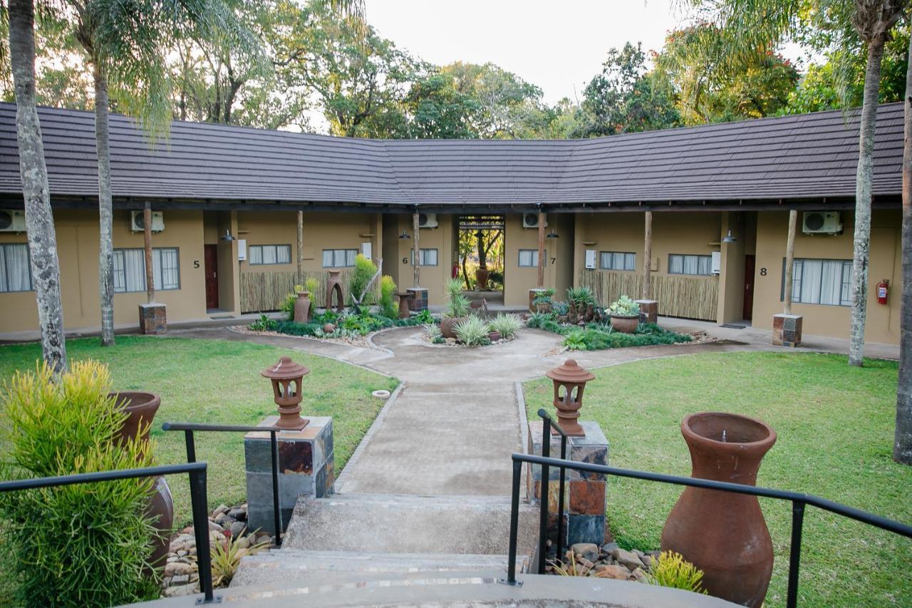 Aan De Vliet Holiday Resort ヘイジービュー エクステリア 写真